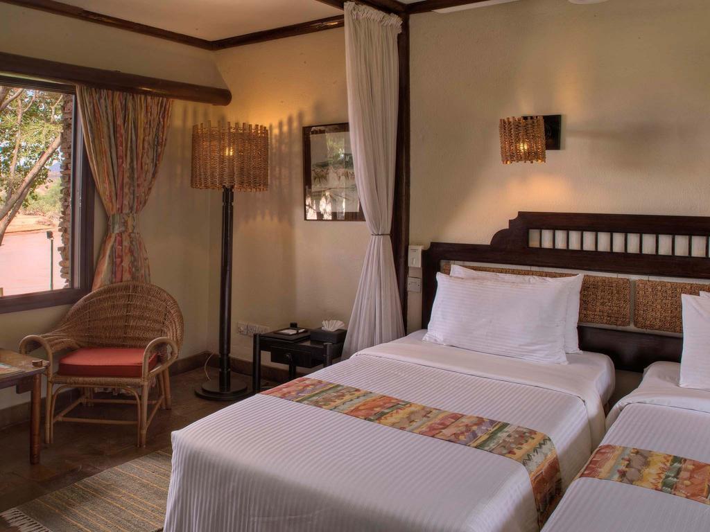 Sarova Shaba Game Lodge Archers Post Zimmer foto