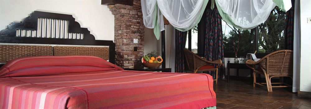 Sarova Shaba Game Lodge Archers Post Exterior foto